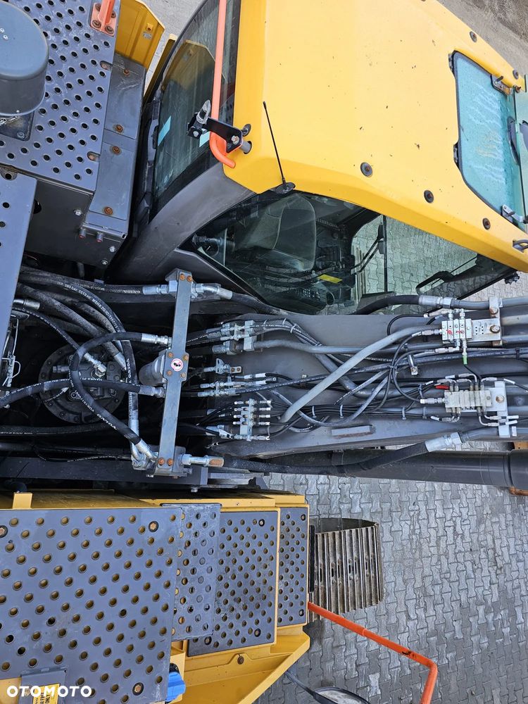 Volvo EC250 EL - 17