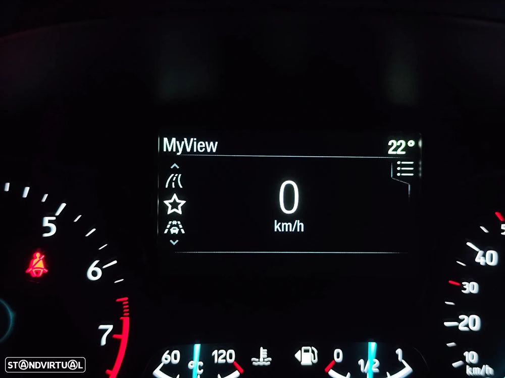 Ford Fiesta 1.0 EcoBoost MHEV ST-Line - 42
