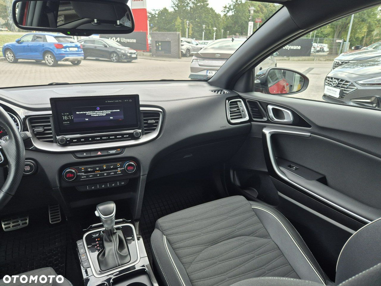 Kia ProCeed - 22
