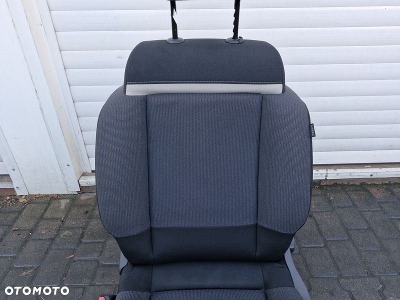 citroen c3 aircross fotel lewy przód kierowcy uk - 4
