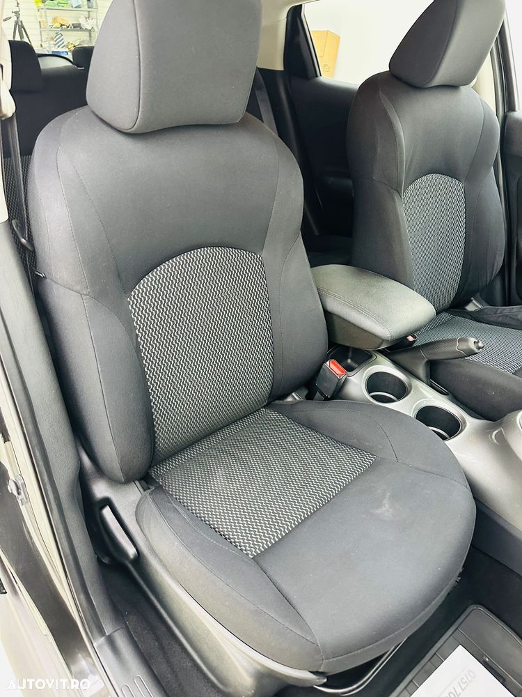 Nissan Juke - 23