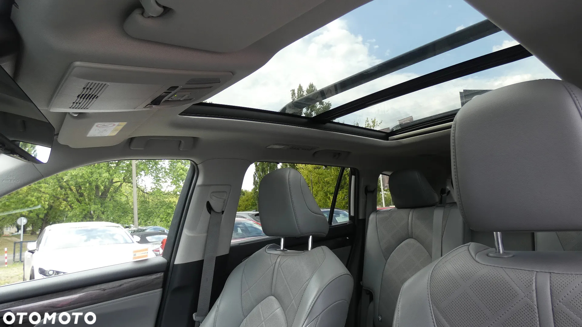 Toyota Highlander 2.5 Hybrid Executive - 16