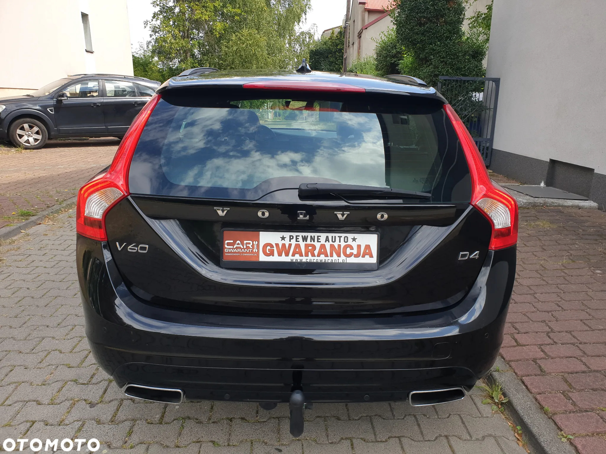 Volvo V60 D4 Summum - 15