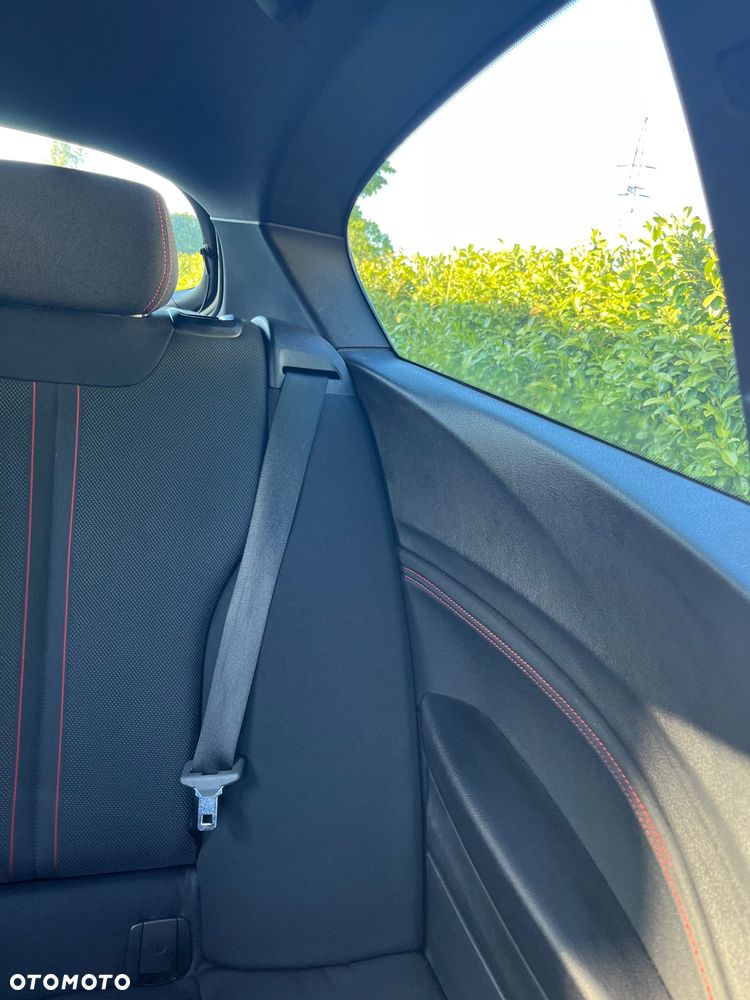 BMW Seria 1 118d - 21