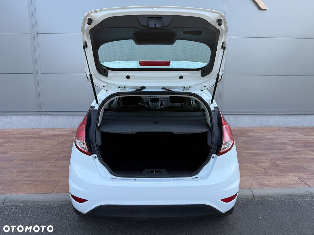 Ford Fiesta - 15