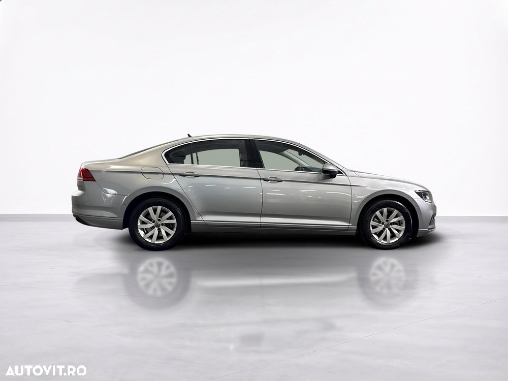 Volkswagen Passat - 7