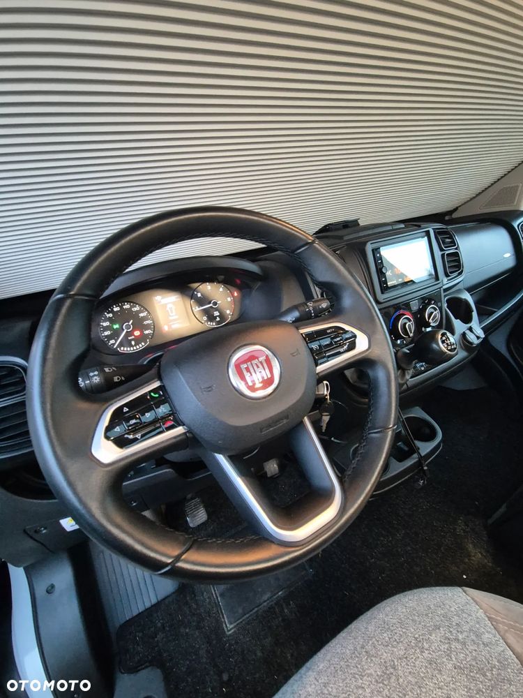 Fiat Karmann Davis 590 - 21