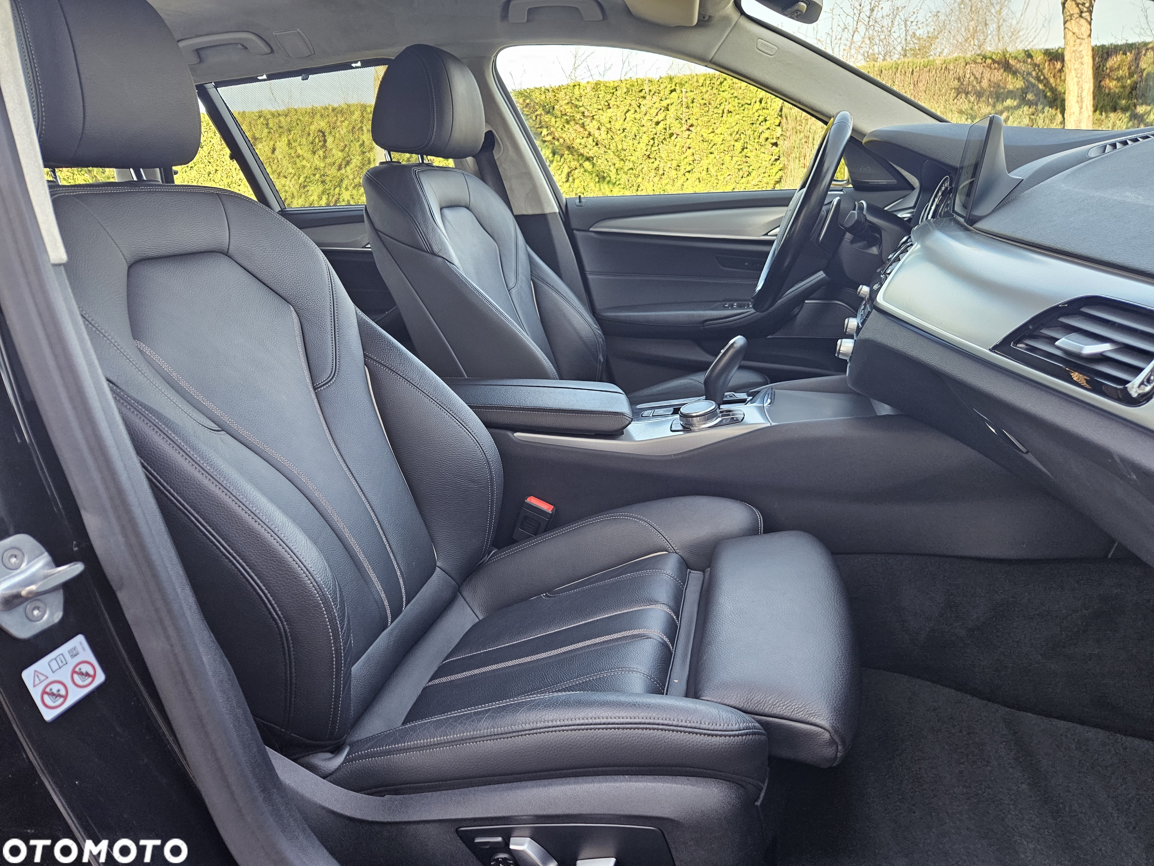 BMW Seria 5 530d xDrive Sport Line sport - 25