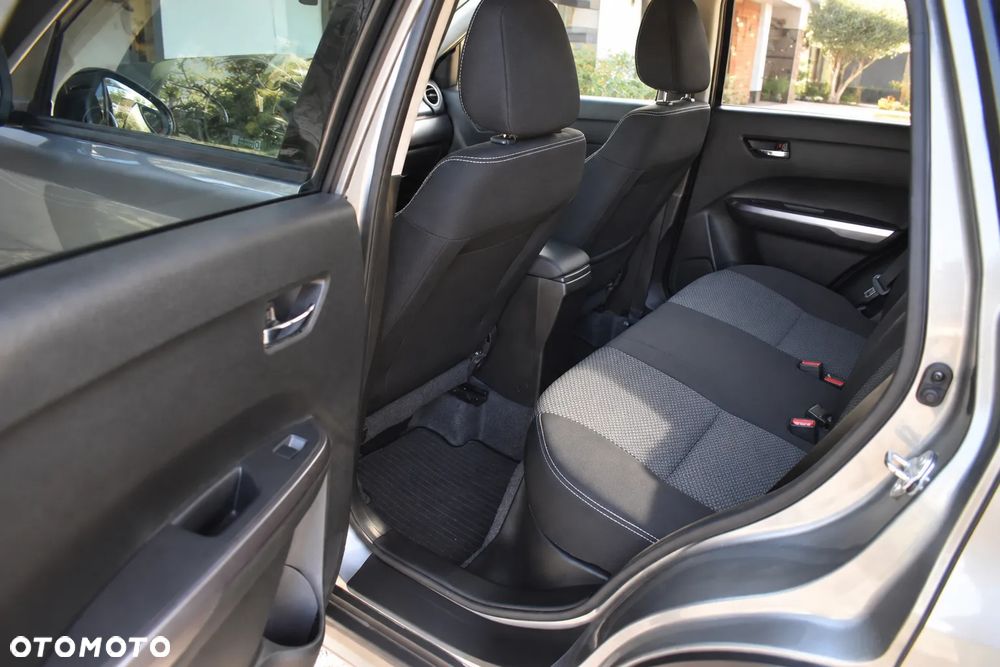 Suzuki Vitara 1.4 Boosterjet SHVS Premium 2WD - 8