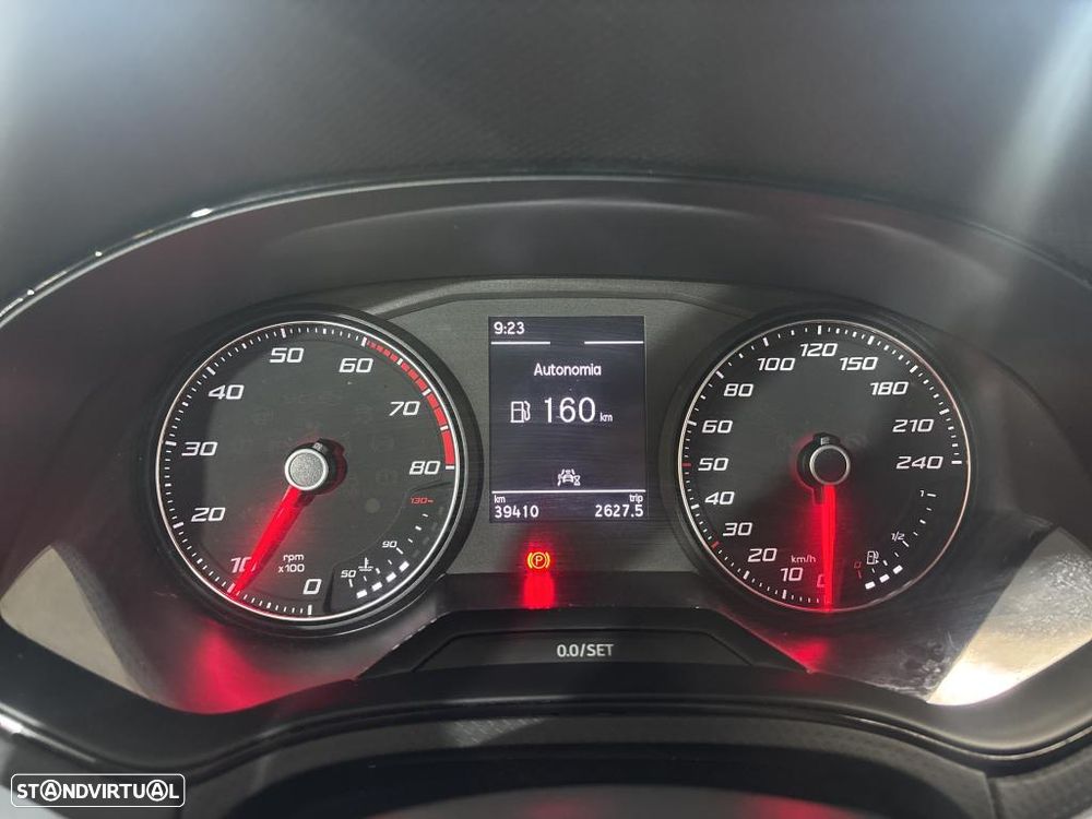 SEAT Arona 1.0 TSI FR - 6