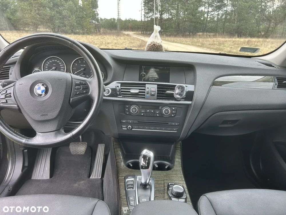 BMW X3 xDrive28i - 13