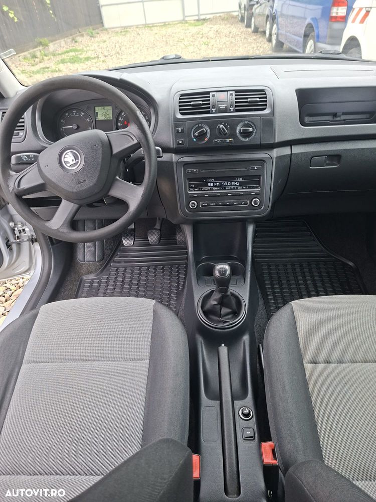Skoda Fabia 1.2 HTP Classic - 6
