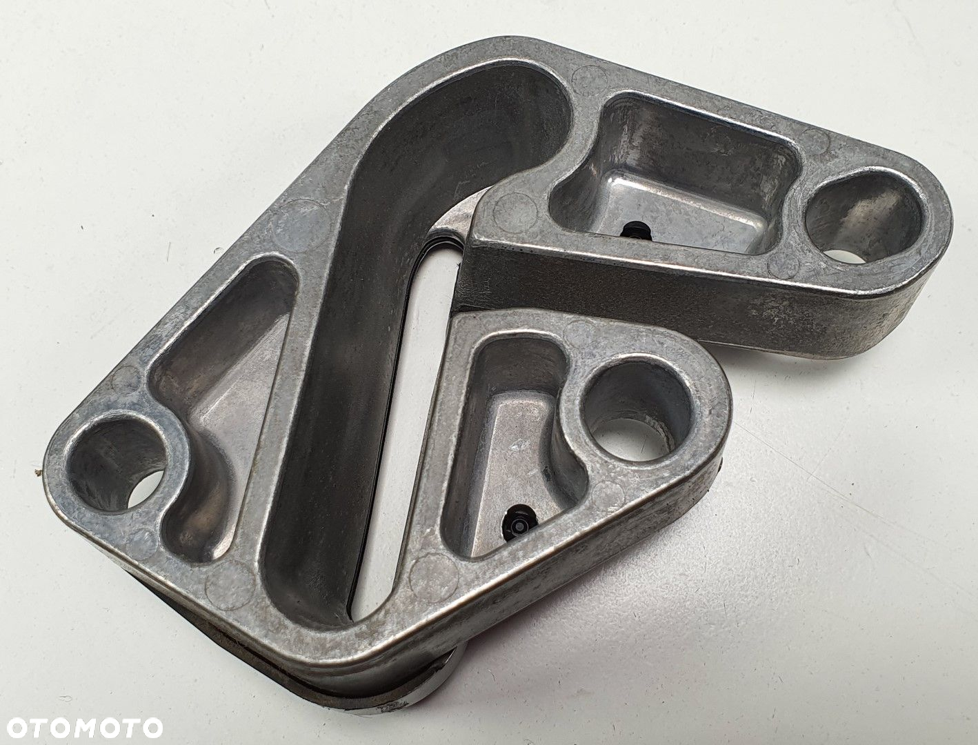 PROWADNICA PASA PRAWY PRZÓD VOLVO C70 II 30633363 - 2