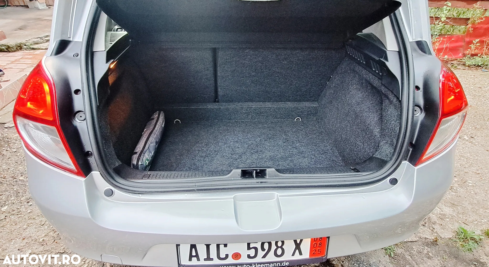 Renault Clio 1.2 16V 75 Collection - 7