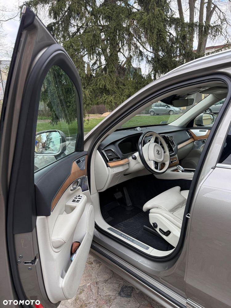 Volvo XC 90 B5 D AWD Inscription - 9