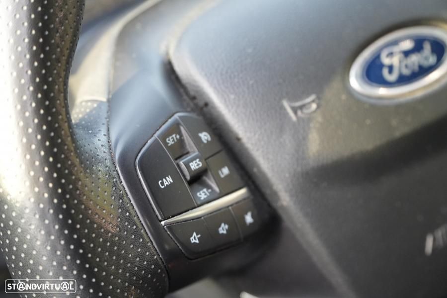 Ford Focus 1.0 EcoBoost MHEV ST-Line - 13