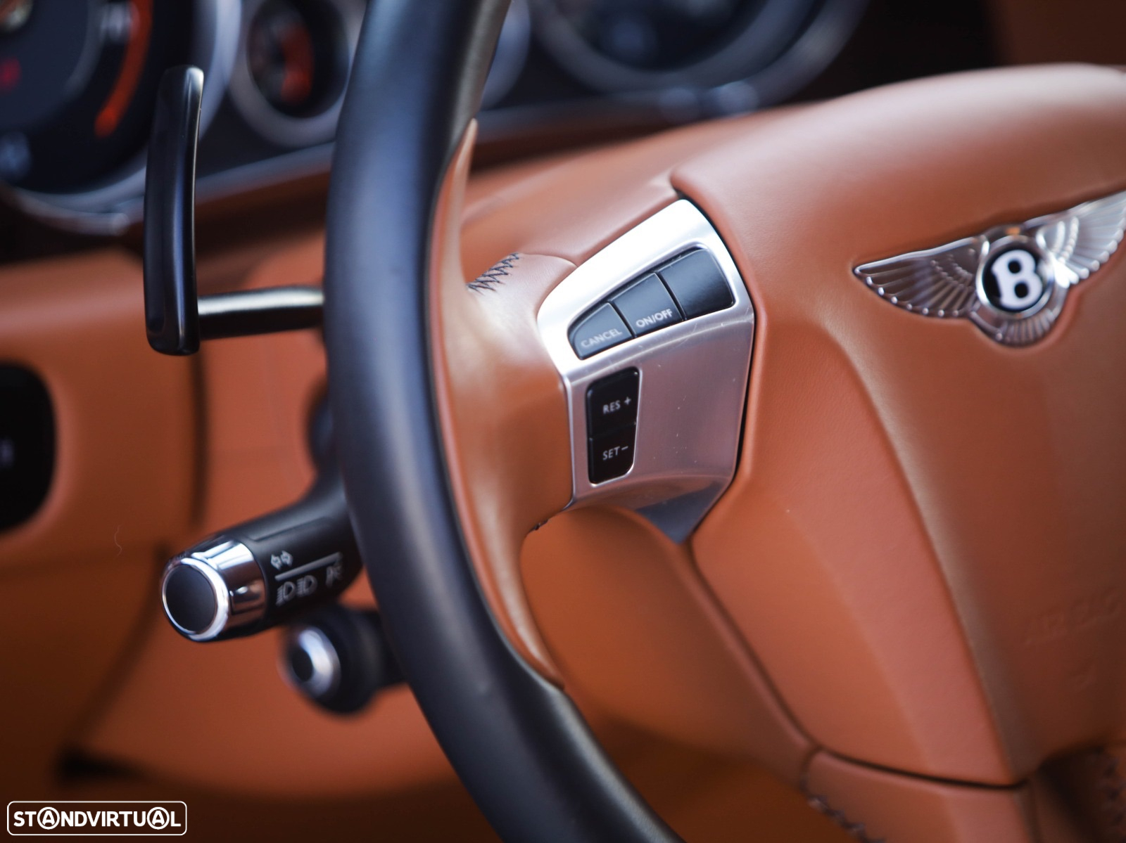 Bentley Continental GT V8 - 49