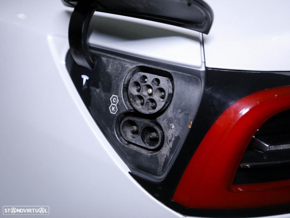Tesla Model 3 Long Range Tração Integral Premium - 20