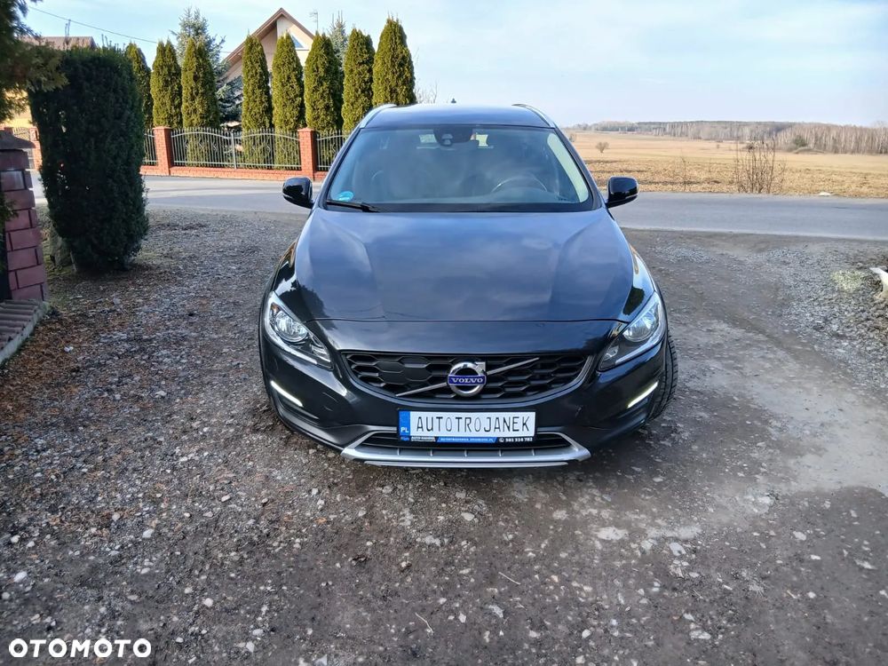Volvo V60 D3 Summum - 2