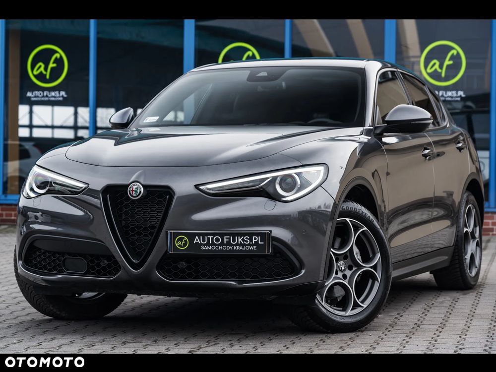 Alfa Romeo Stelvio 2.0 Turbo Sprint Q4 - 1