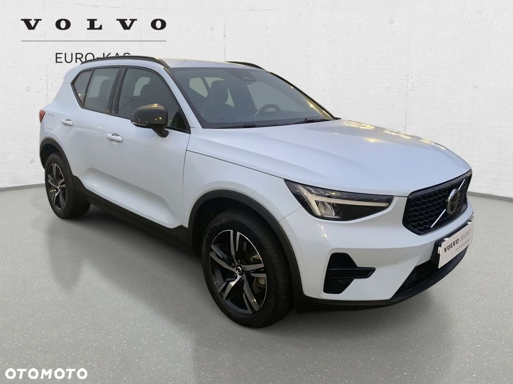 Volvo XC 40 - 4