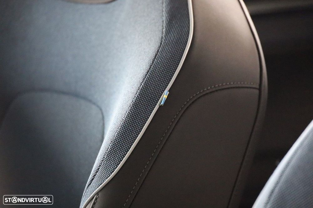 Volvo EX30 69 kWh Twin Motor Ultra - 11