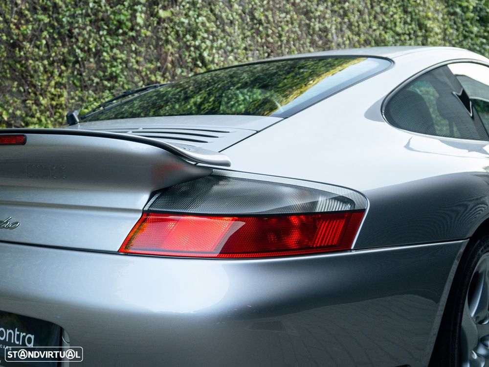 Porsche 911 Turbo — fotografia 18