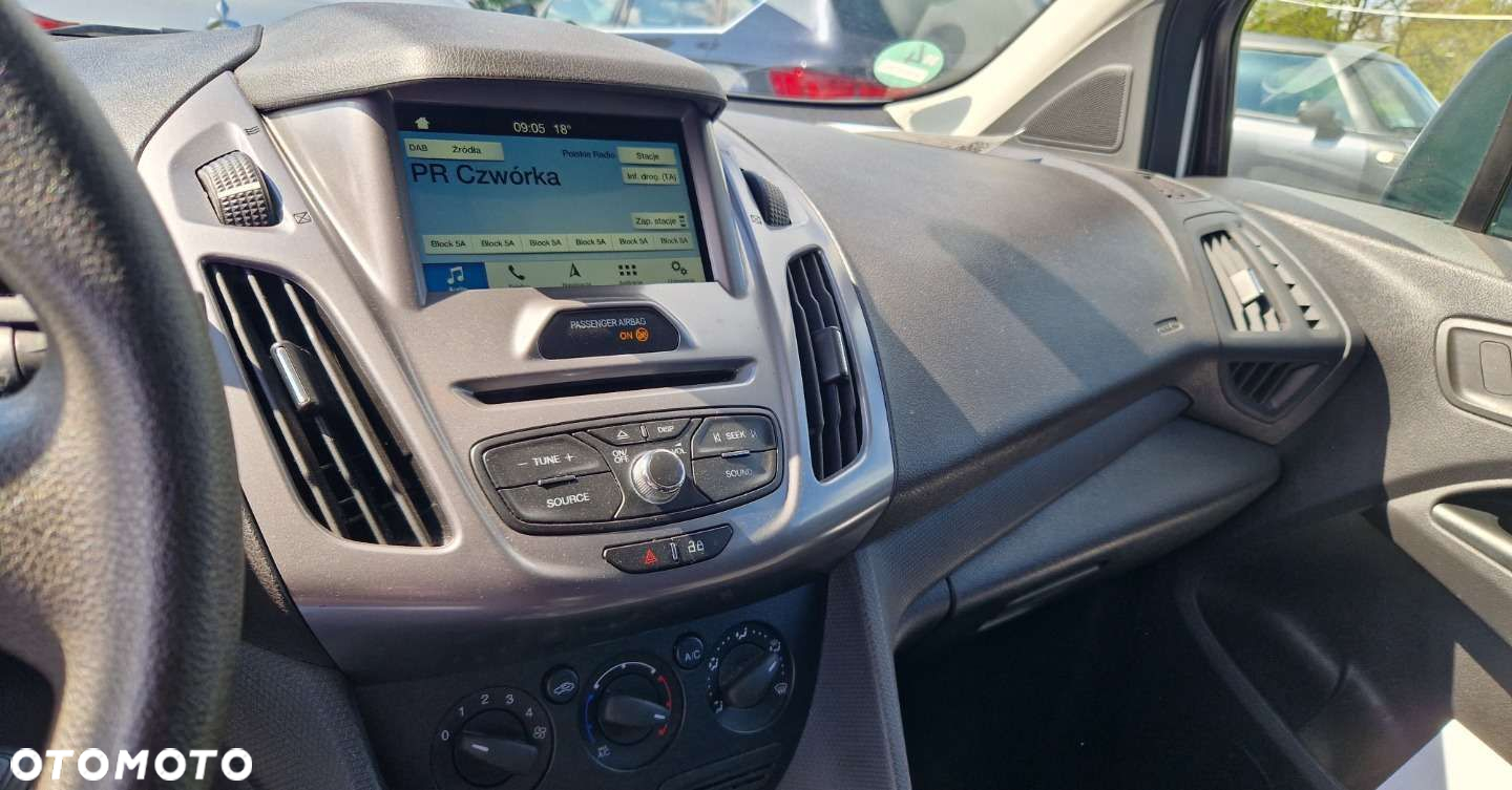 Ford Transit Connect - 20