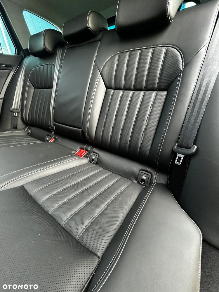 Skoda Superb 2.0 TDI SCR L&K DSG - 26