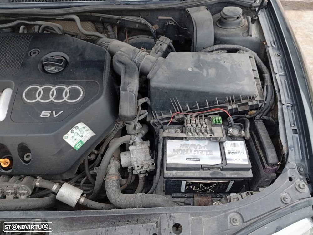 Audi A3 1.8 - 15