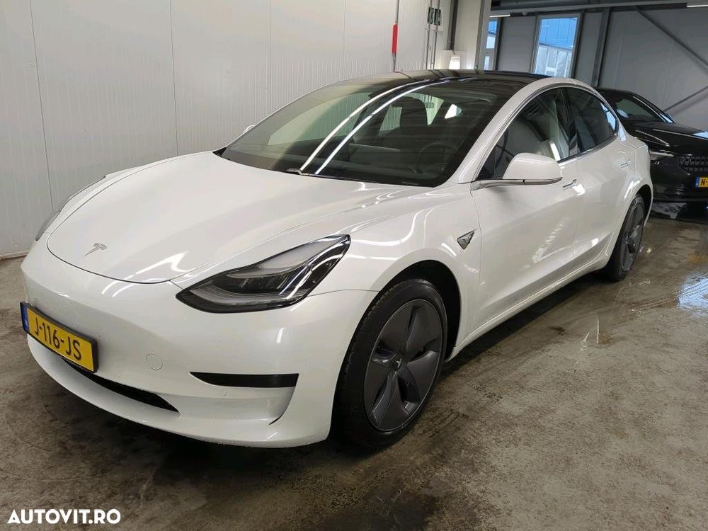 Tesla Model 3 Standard Reichweite Plus Hinterradantrieb - 2
