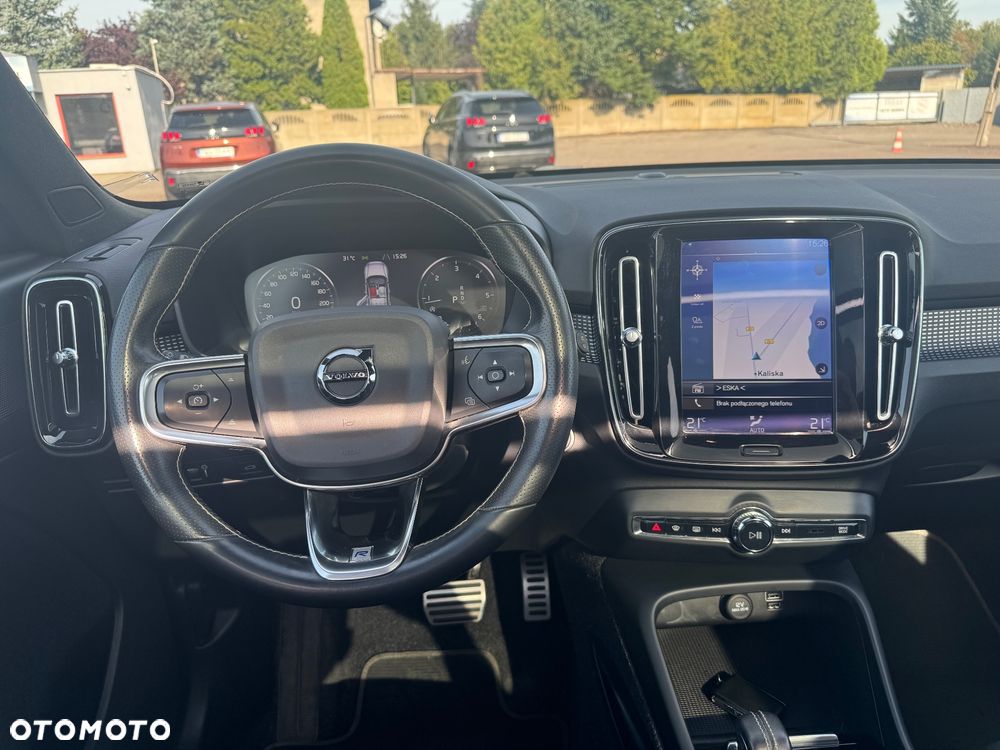 Volvo XC 40 D4 AWD R-Design - 14