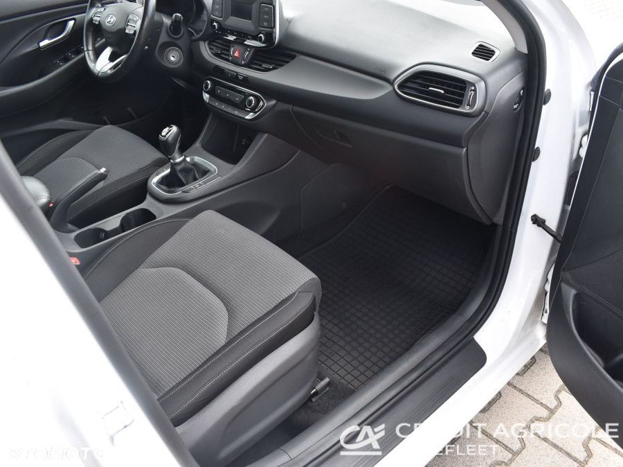 Hyundai i30 1.5 DPI Modern - 14