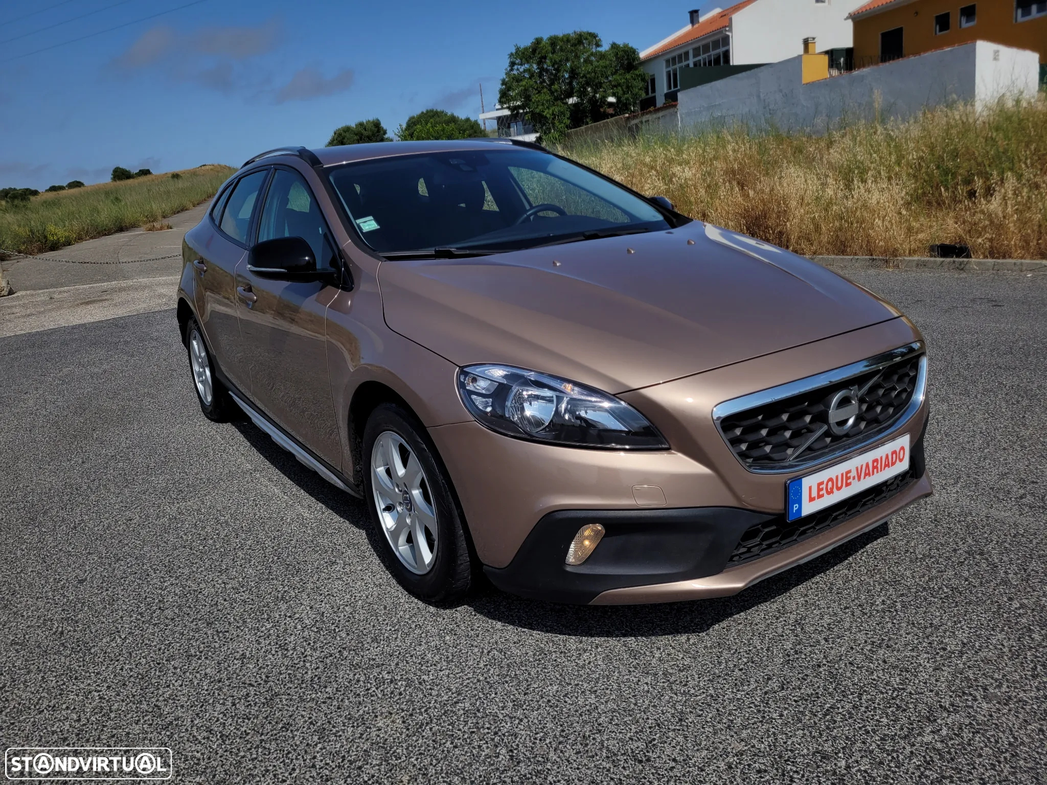 Volvo V40 Cross Country 1.6 D2 VOR - 33