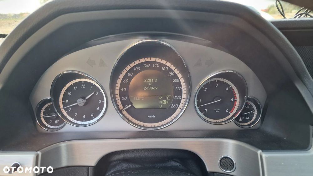 Mercedes-Benz Klasa E 350 CDI 4-Matic BlueEff Elegance - 19