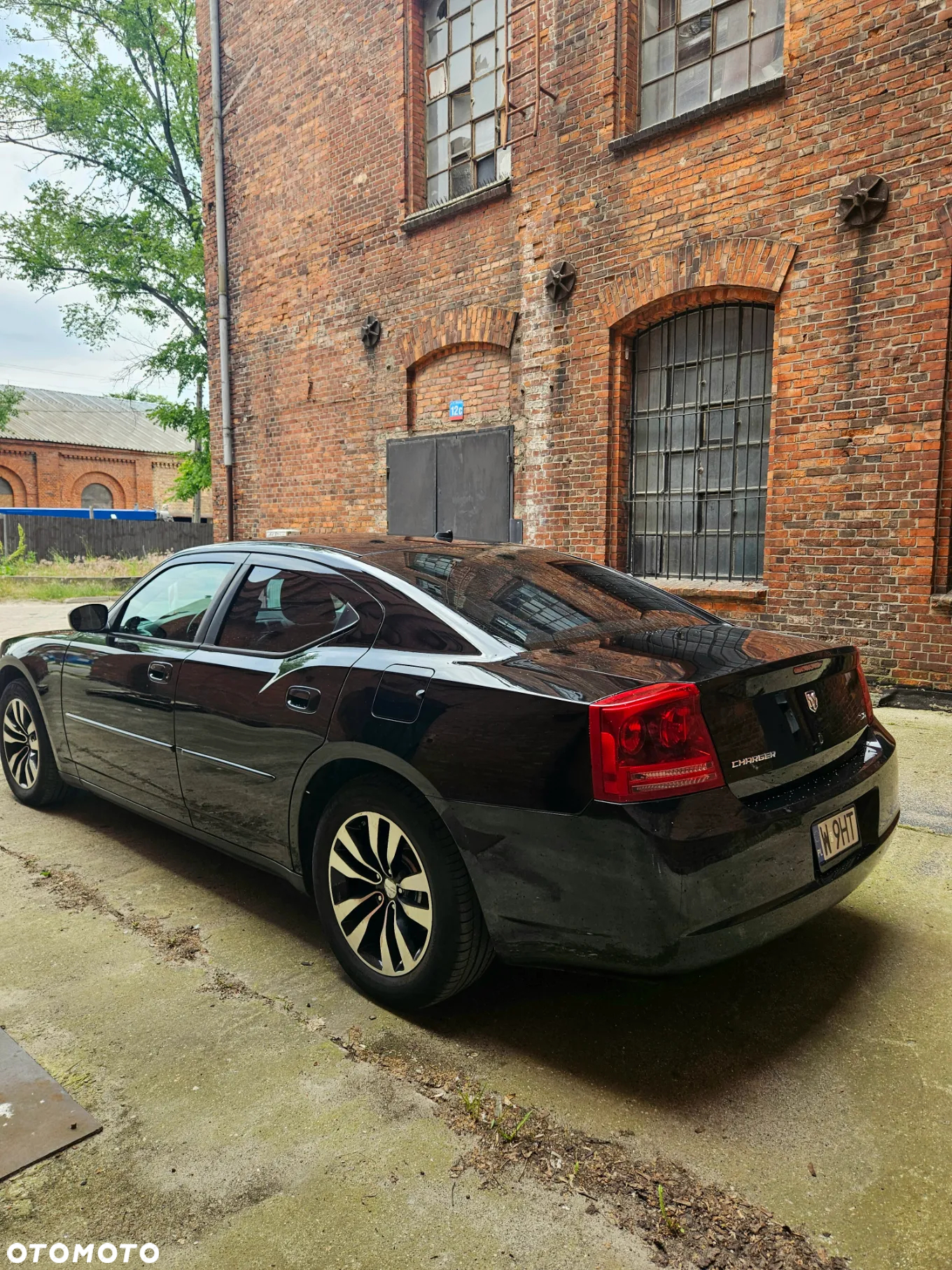 Dodge Charger 3.5 V6 SXT - 4