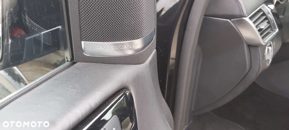 Mercedes-Benz GL - 17