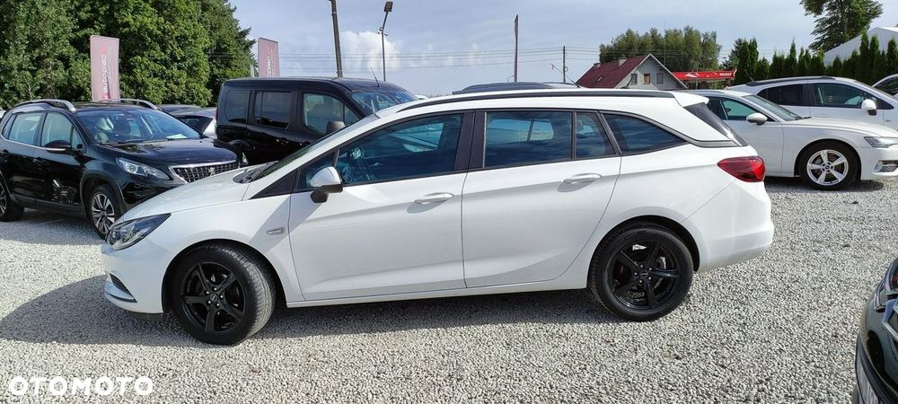 Opel Astra - 14