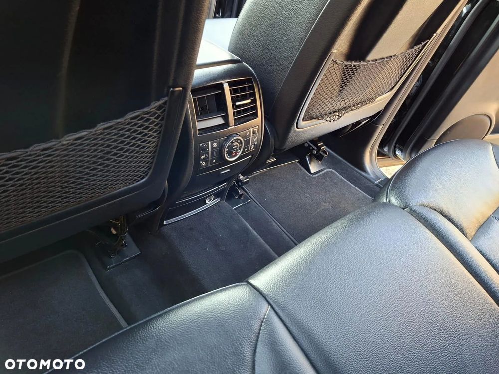 Mercedes-Benz GL 350 BlueTEC - 34