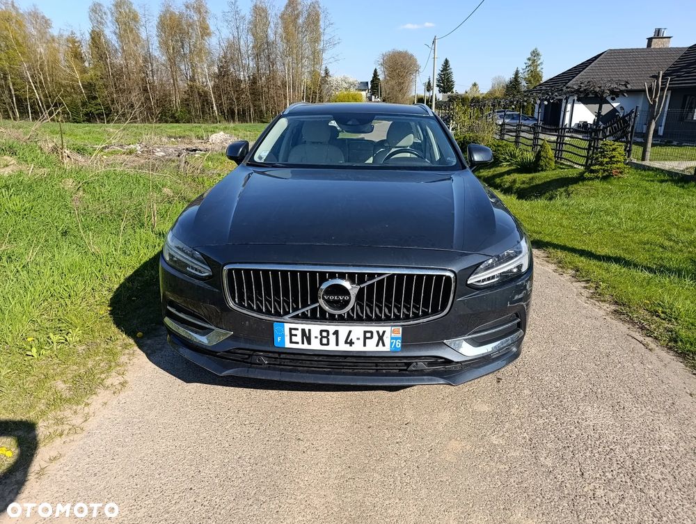 Volvo V90 - 1
