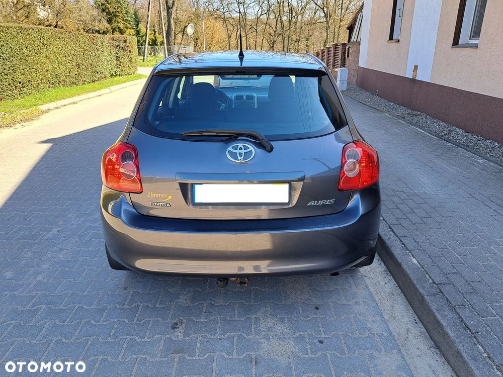 Toyota Auris - 6