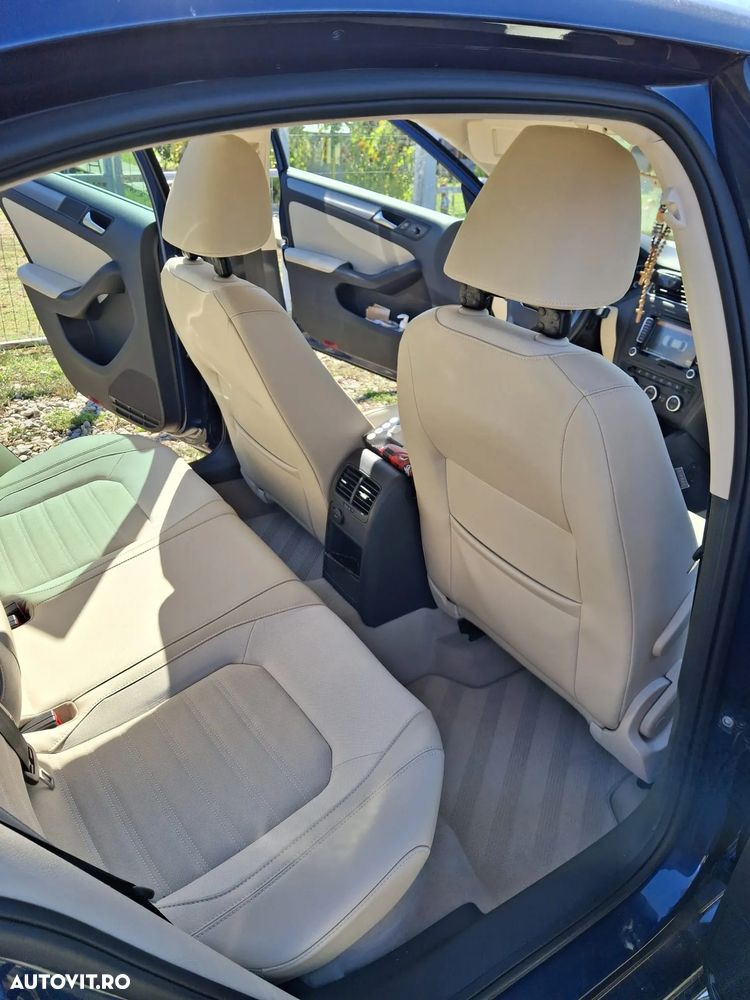 Volkswagen Jetta 1.4 TSI DSG Highline - 15