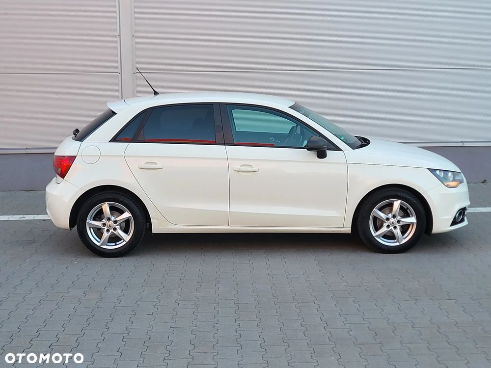 Audi A1 Sportback 1.2 TFSI Attraction - 2