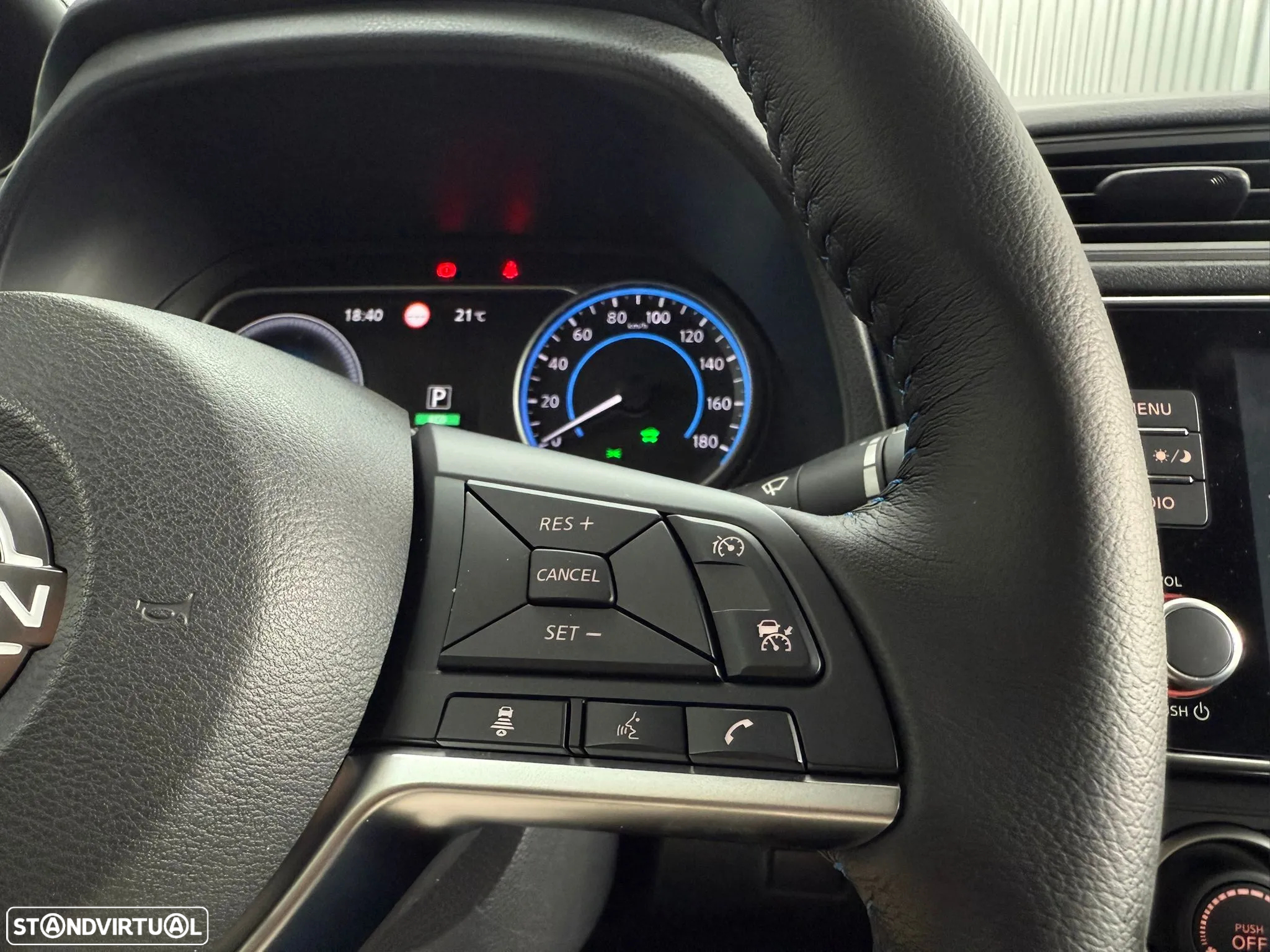 Nissan Leaf N-Connecta - 19