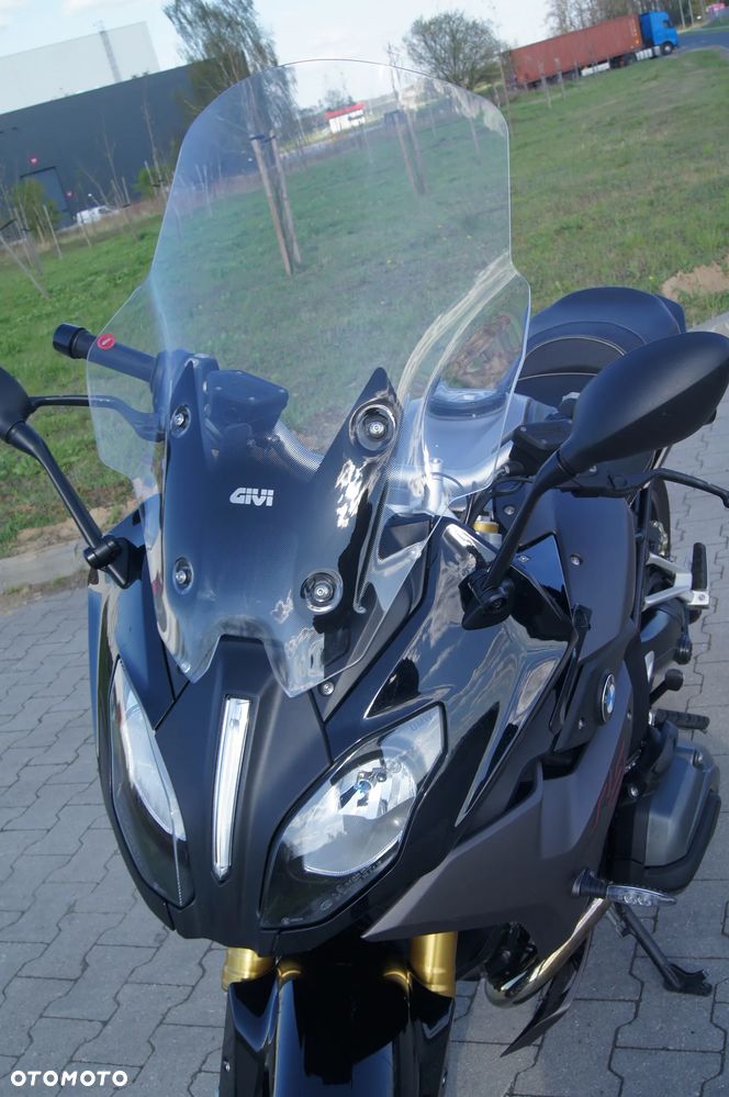 BMW RS - 11