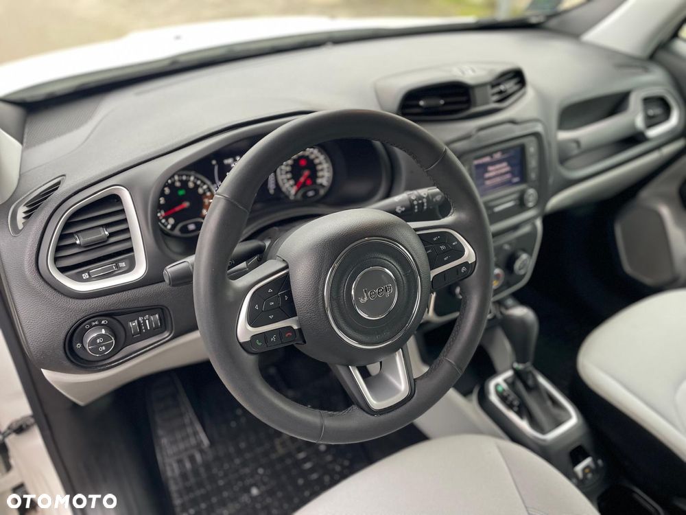 Jeep Renegade 1.3 GSE T4 Turbo Longitude FWD S&S - 11