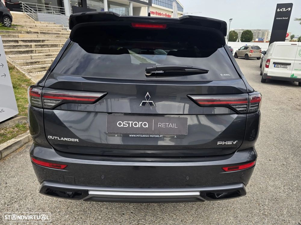Mitsubishi Outlander 2.4 PHEV Instyle - 6