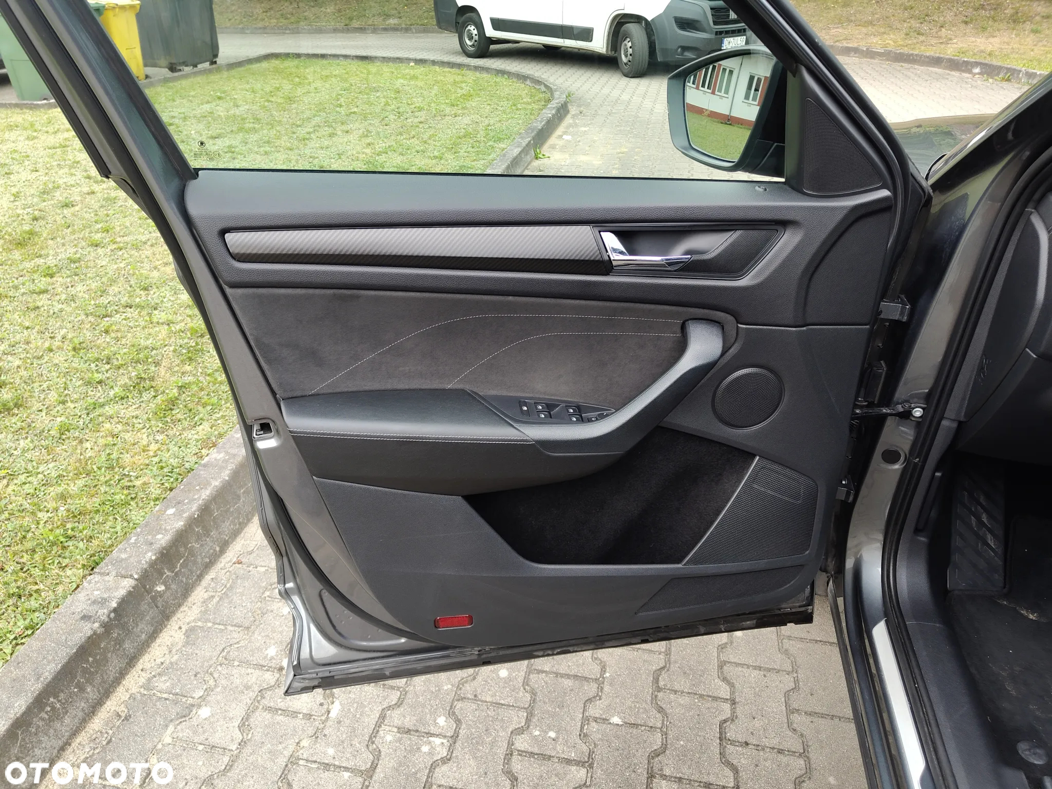 Skoda Kodiaq 2.0 TDI 4x4 Sportline DSG 7os - 21