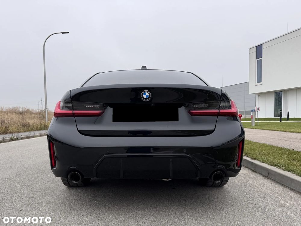 BMW Seria 3 320d xDrive mHEV M Sport - 8