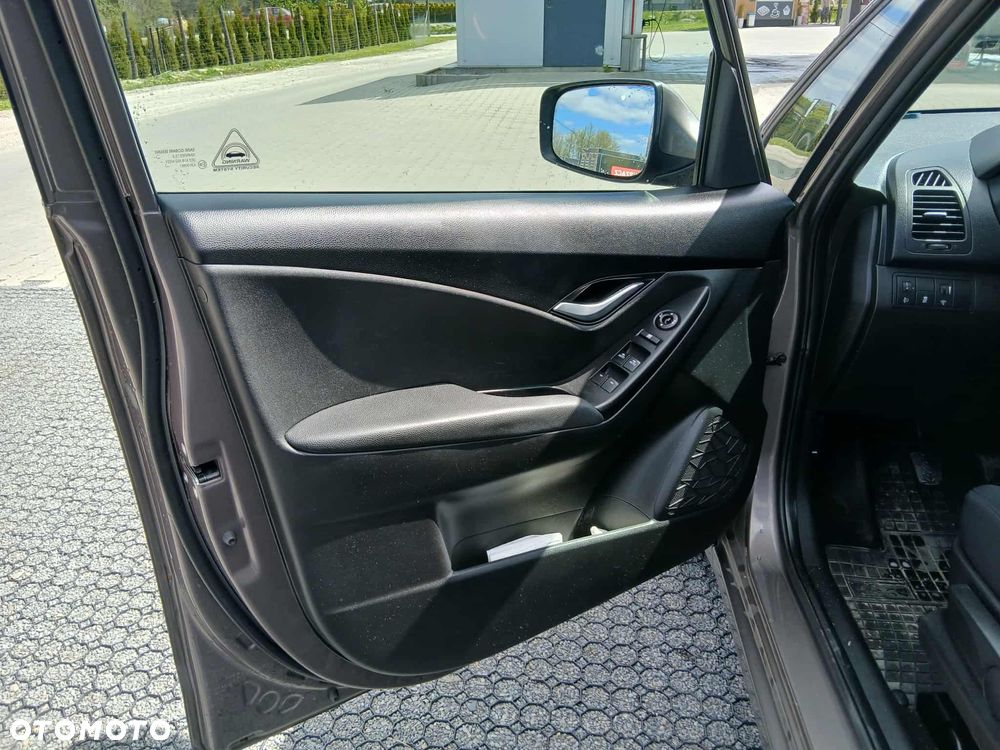Hyundai ix20 1.4 CRDi blue Trend - 8